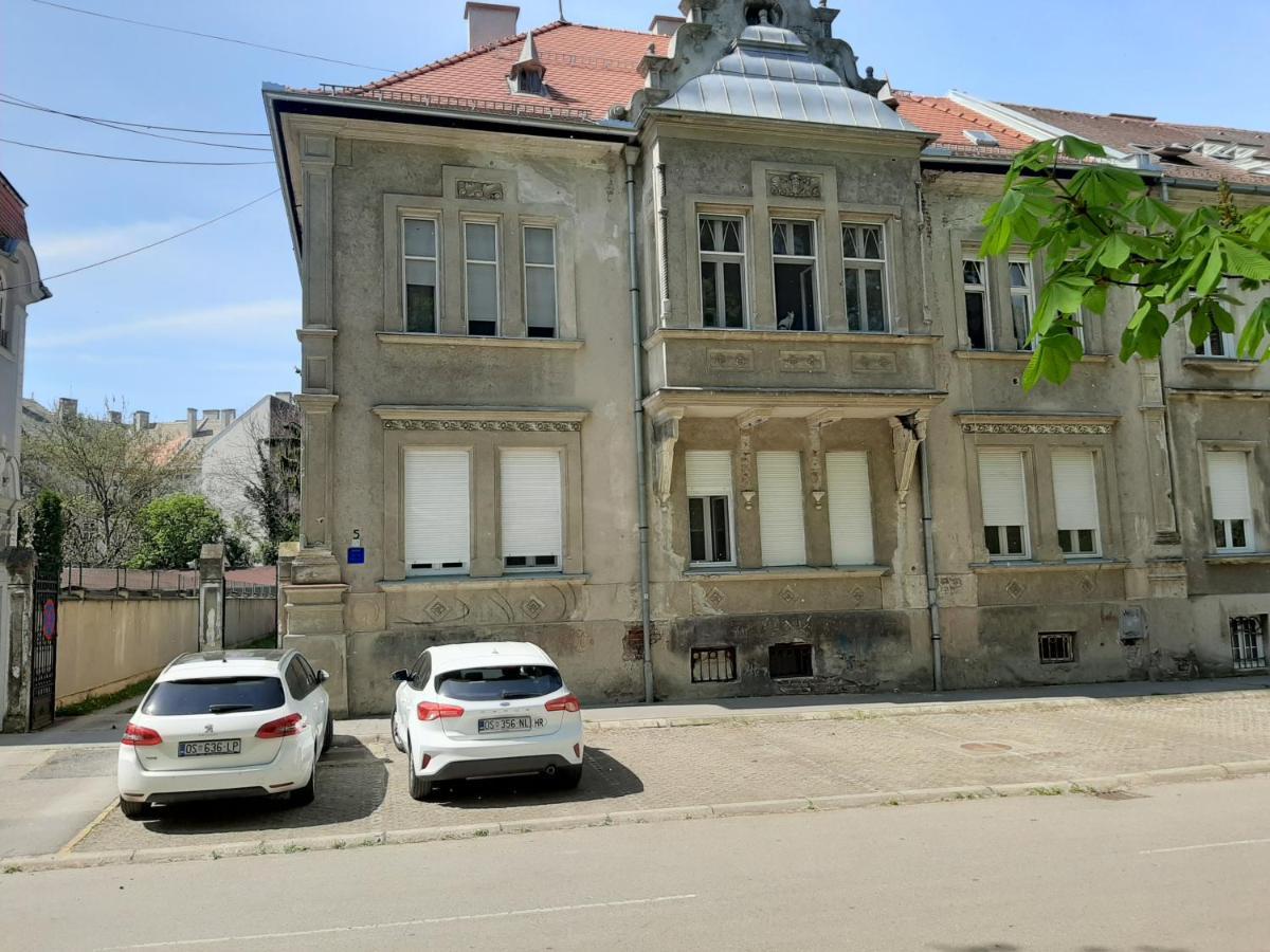 Kod Kestena *